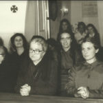 Rezo del Magnificat junto con algunas Marías.